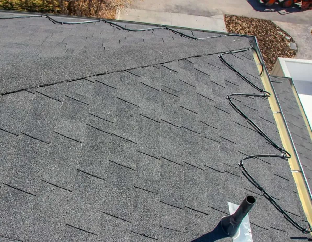 heat cable on roof